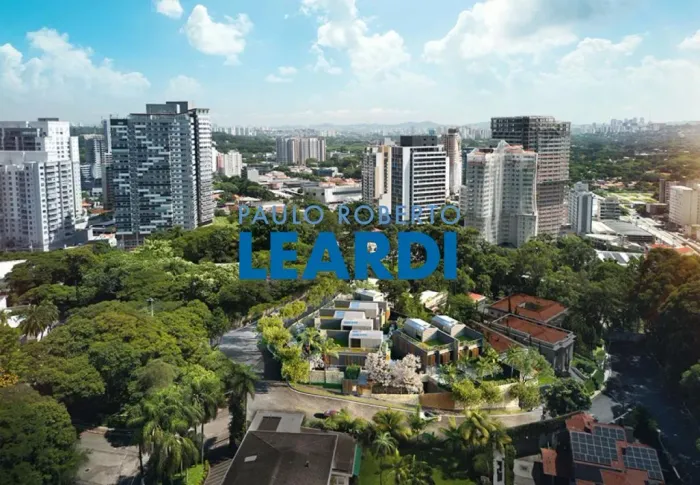 CASA EM CONDOMÍNIO - CIDADE JARDIM - SP