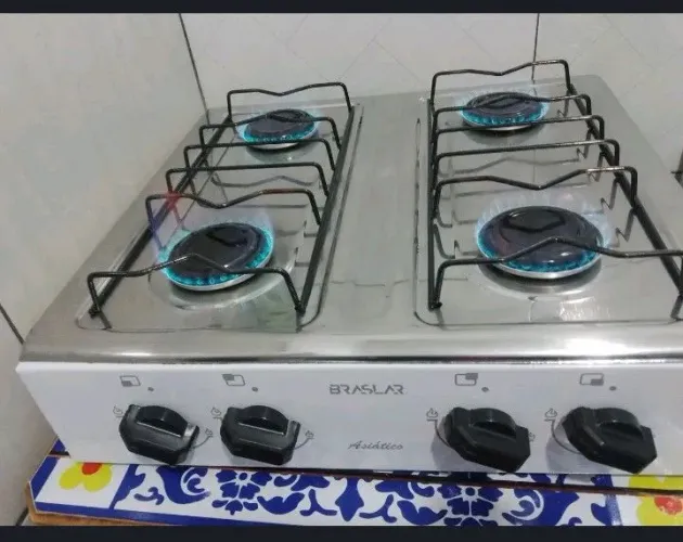 Fogão de mesa 4 bocas