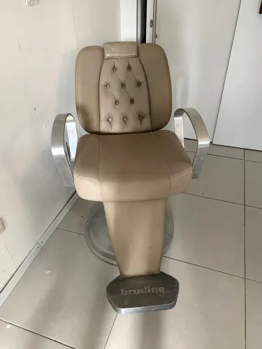 CADEIRA BRUDINE PARA MAQUIAGEM 