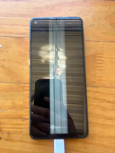 g9 plus tela manchada 