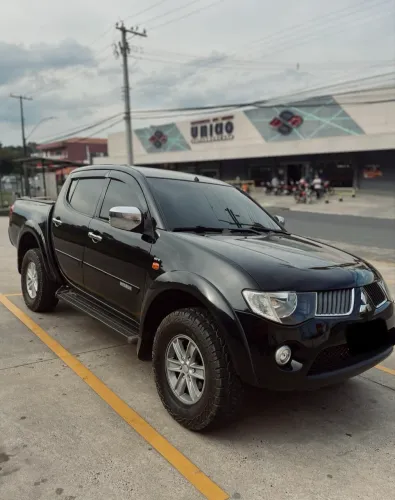 Mitsubishi L200 Triton HPE 3.2 CD TB Int.diesel AUT 2010