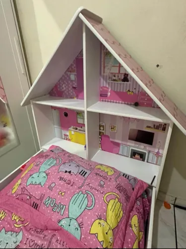 Vende-se cama infantil! Apenas a cama 