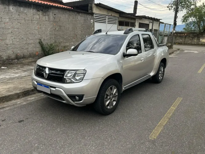 Renault Duster Oroch Dyna. 1.6 Hi-flex 16V MEC 2022