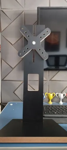 Suporte em MDF para monitor 
