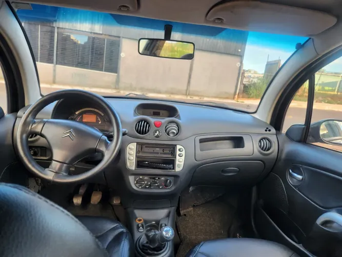 Citroen C3 GLX 1.4/ GLX Sonora 1.4 Flex 8V 5P 2009