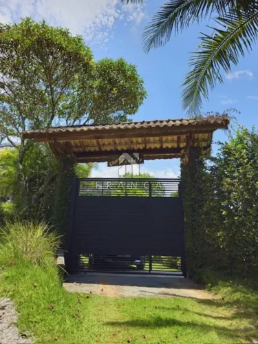 Excelente Chácara - Jardim Panorama - Igaratá/SP