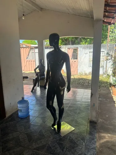 Manequin 