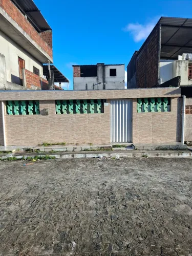 Vende-se Casa Próximo a Av. Principal de Garapu 