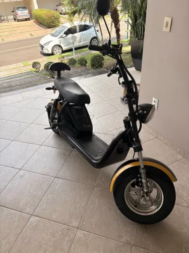 scooter elétrica pt-03 2000W - carregador original + capaçetes