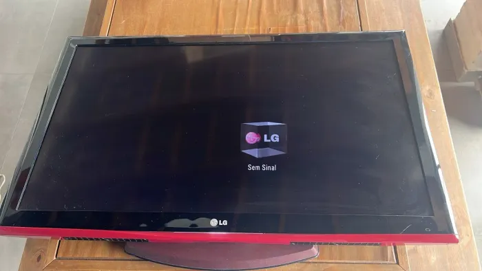 Tb led 42 LG (não é smart)