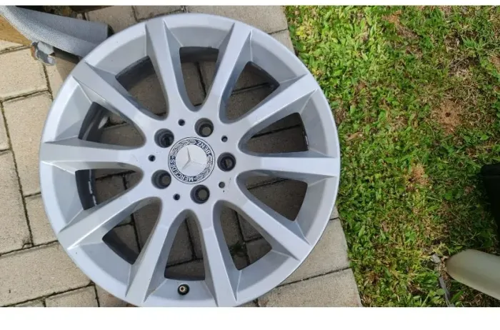 RODA Mercedes c180 2014 original 