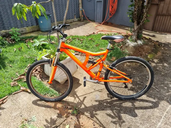 Bike caloi aro 26 21 marcha