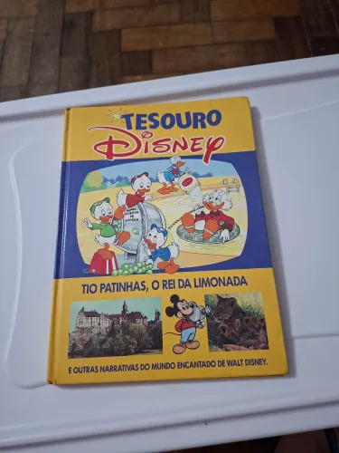 Livro Grande Tesouro Disney.