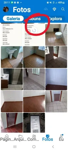 Alugo casa em ótimo estado, ótima localização. Três linhas de ônibus, supermercado, farmac