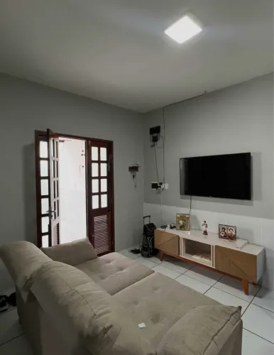 Vende-se no Conjunto Maguari (D)