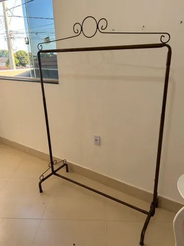 Arara de roupas