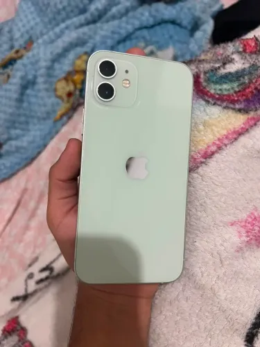 iPhone 12 