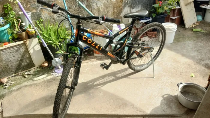 Bicicleta COLLI Aro 26 R$1000