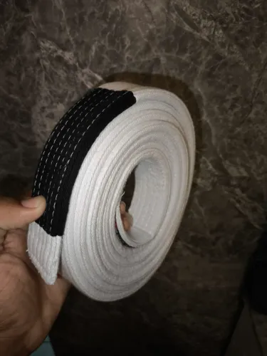 Faixa branca de jiu jitsu gracie barra (nova)