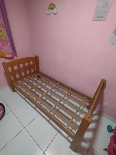 Cama de solteiro 