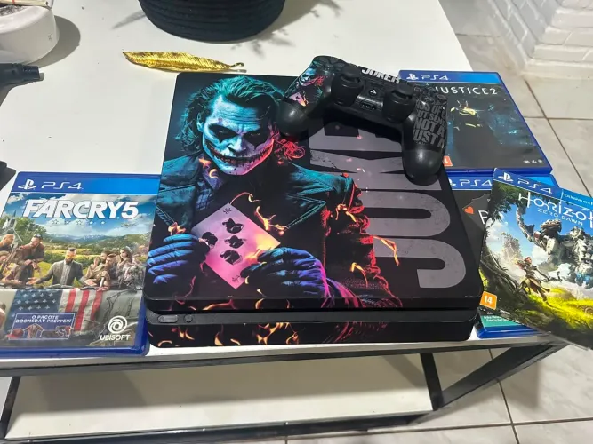 Ps4 slim