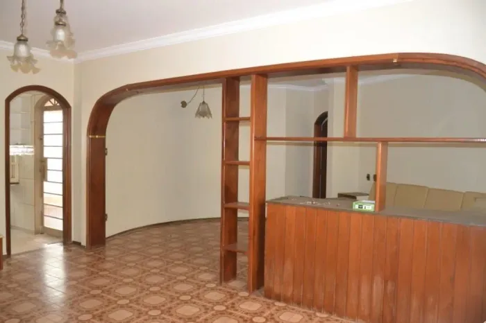 Casa à venda no bairro Cazeca em Uberlândia