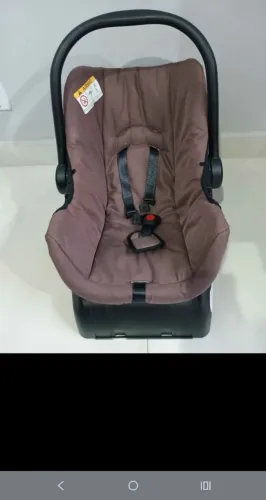Bebê conforto Galzerano com a base