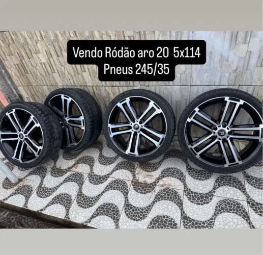 VENDO RODÃO ARO 20 5x114 PNEUS 245/35 - ACEITO TROCA 