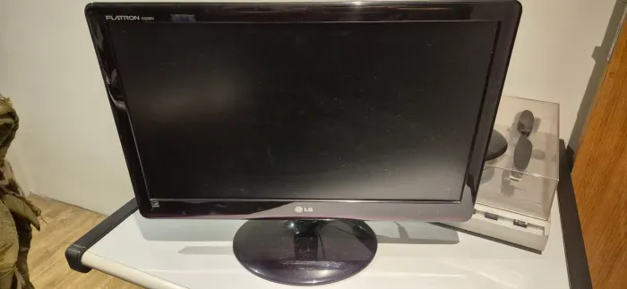 MONITOR LG FLATRON E2250