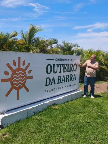 Terrenos a Venda no Condomínio Outeiro da Barra - Prado BA