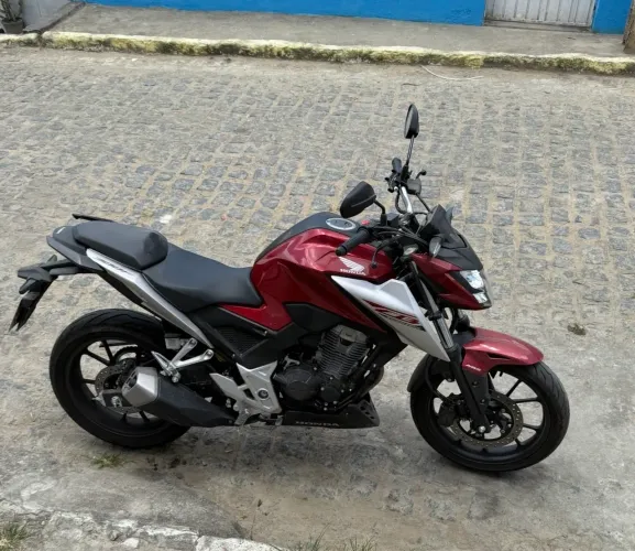 Twister 300f extra 
