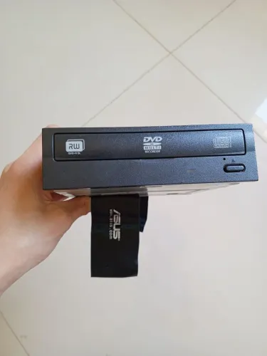 Gravador e Leitor de DVD e CD Lite-On iHAP322 IDE PATA com Cabo Flat