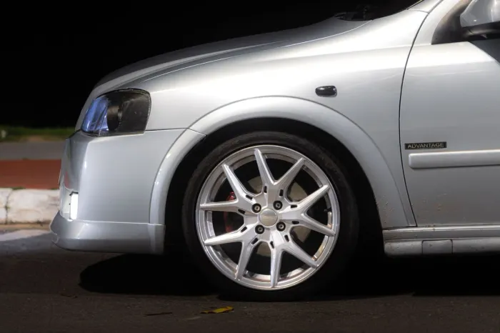 Troco pneu 195/40 17 por 205/45 17
