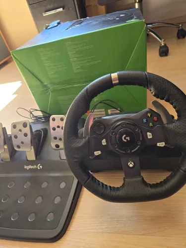 Volante Logitech G920 - Xbox e PC