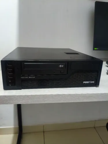 Gabinete Slim com Fonte Seasoinc 300w e gravador de DVD