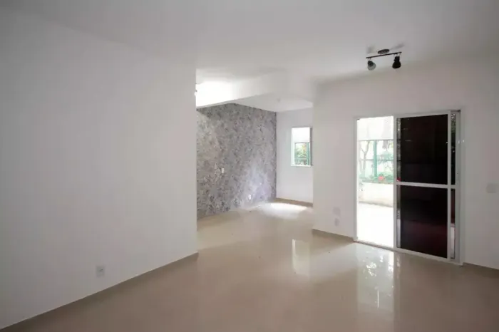 Vila Ema - Apto a venda - 70m² - 2 quartos (1 Suíte) - 1 vagas - Condomínio completo