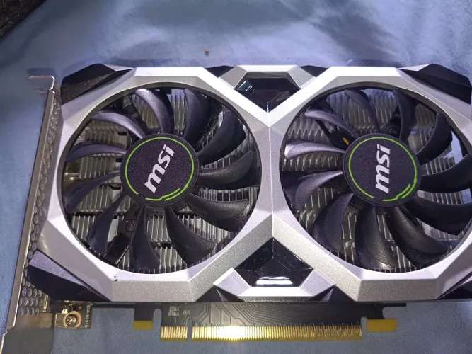 Placa de Vídeo MSI GTX 16504GB com Artefatos 