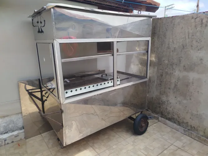 Vende-se carrinho de lanche completo