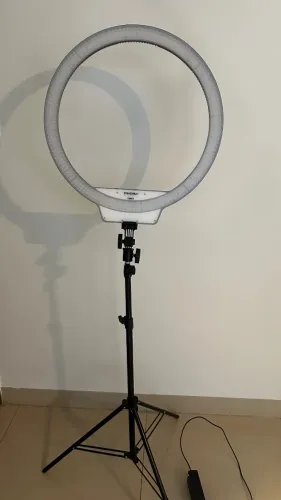 Kit Ring Light Yongnuo Iluminador Led Yn608 + Tripé 2 Metros (Usado)Kit Ring Light Yongnuo