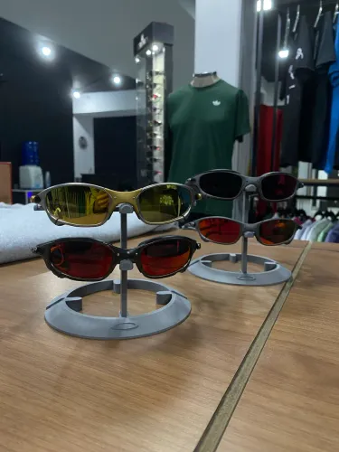 Suporte para Óculos Oakley Impresso em 3D - Organizador Premium