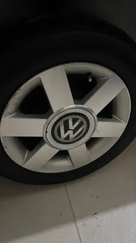 Vendo roda aro 14 com pneus