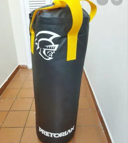 Vendo um saco de luta