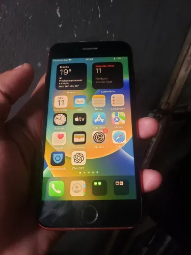 iPhone 8, 64GB - iCloud livre e carregador - Aceito cartão