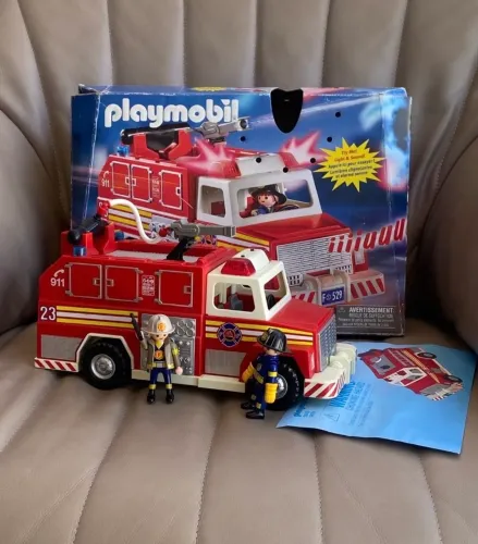 Caminhão de bombeiros playmobil completo 