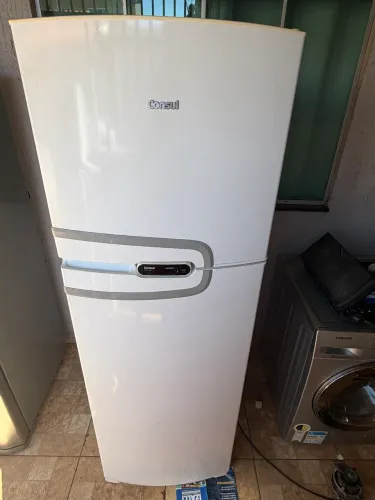 Geladeira consul duplex frost free 380 litros funcionando perfeitamente