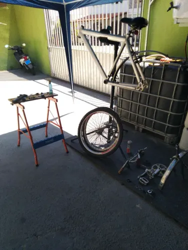 Montador de bicicletas