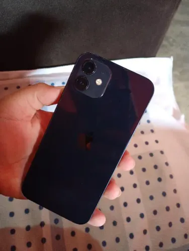 iPhone 12