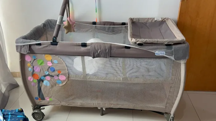 Berço portátil importado impecável