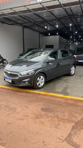 Chevrolet Onix Hatch LT 1.4 8V Flex Mec. 4P 2019