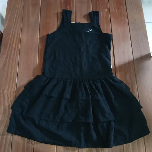 Vestido infantil preto